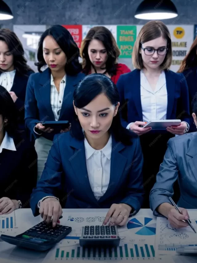 What are the types of chartered accountants (CA)?
